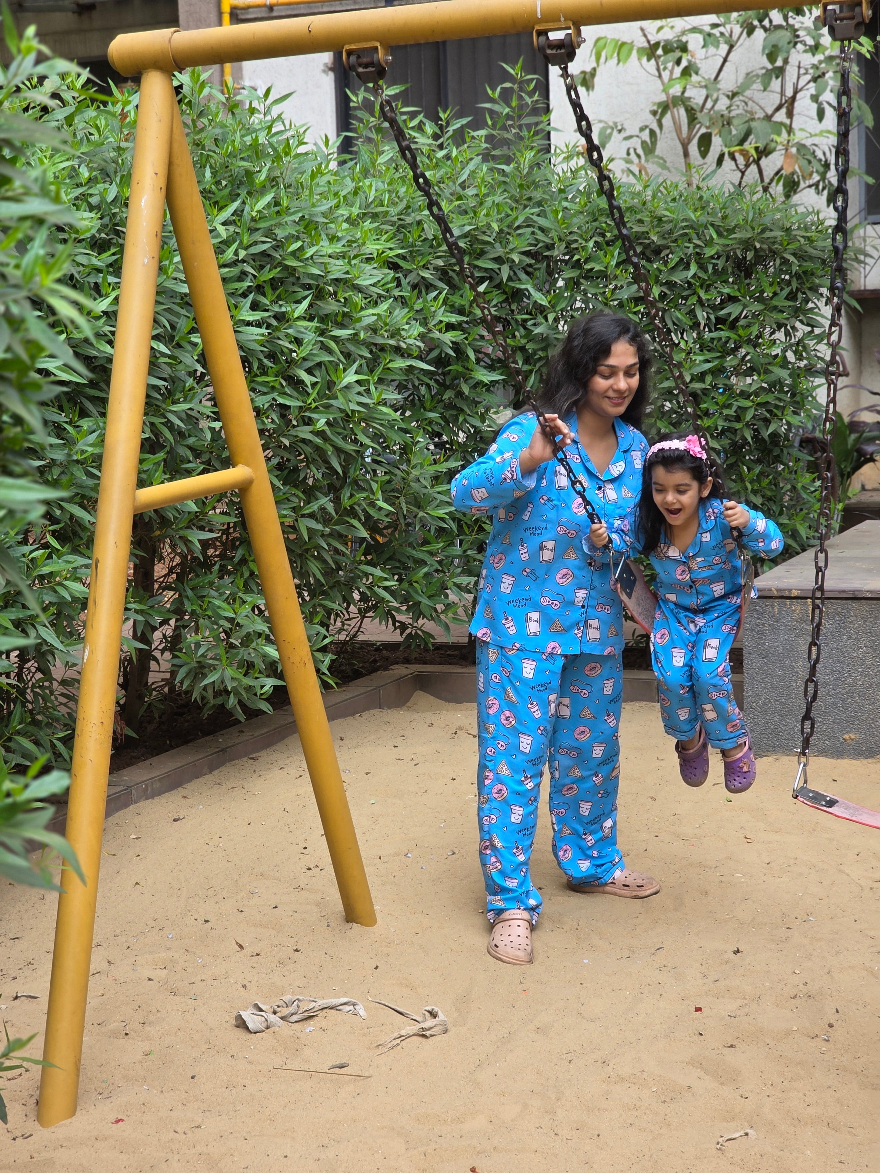 Weekend Mode Cotton Rayon Moms & Kids Twinning Pj Set
