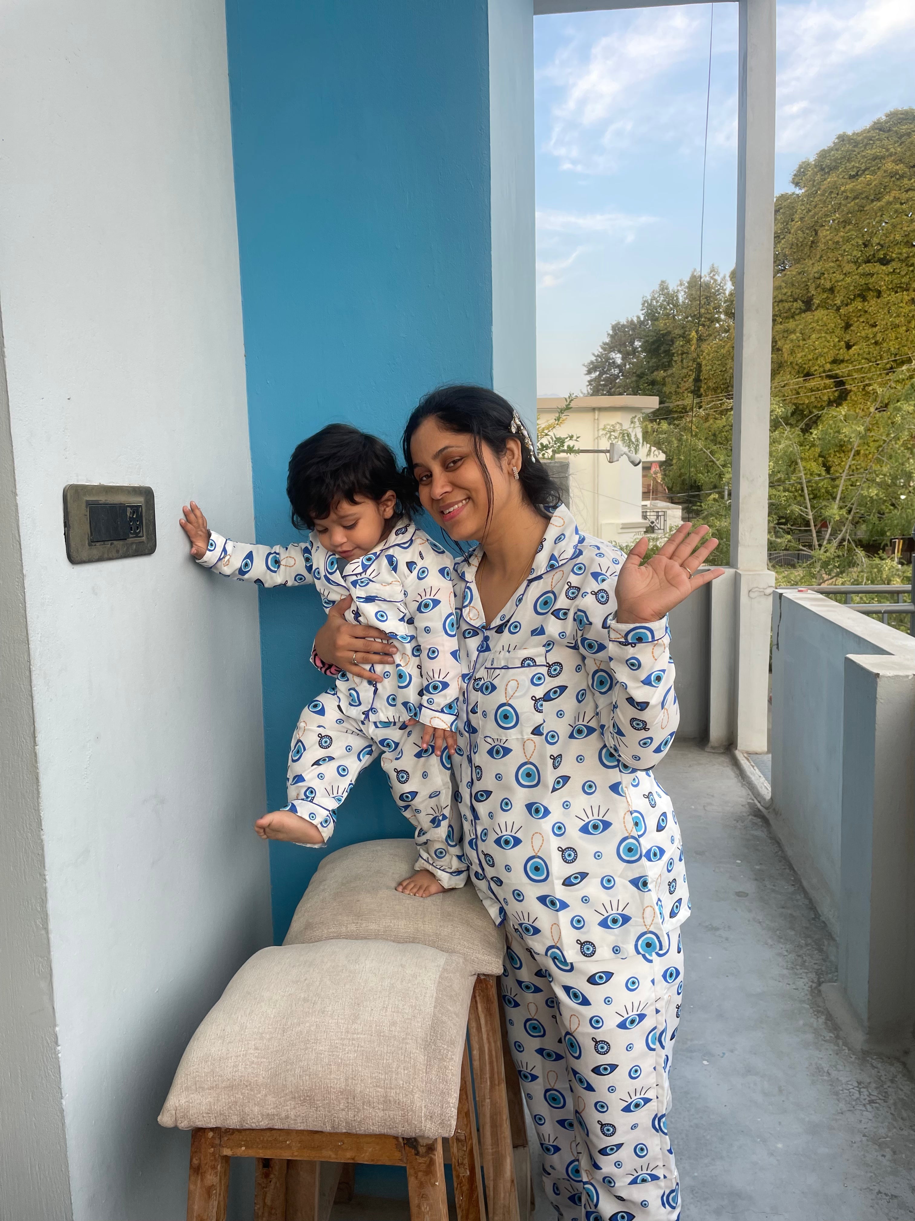 Good Vibes Only Cotton Rayon Mom & Kids Twinning Pj Set