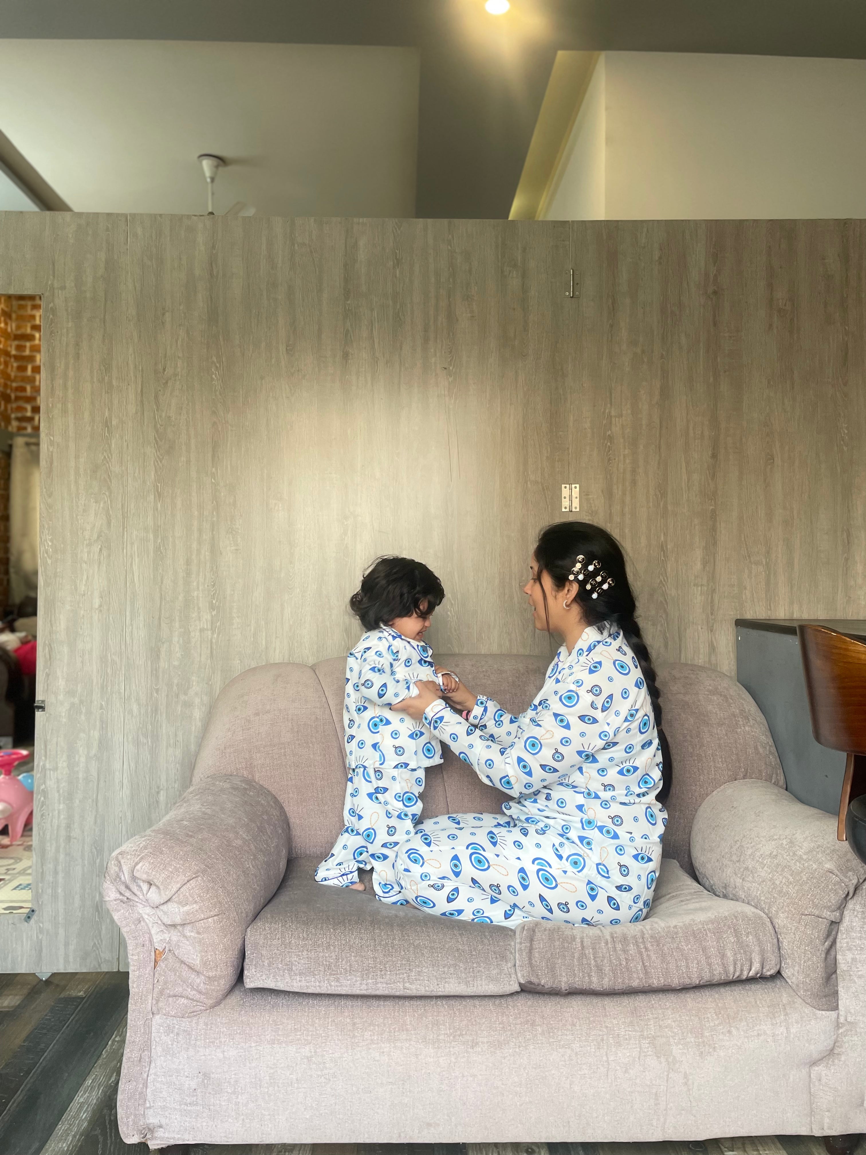 Good Vibes Only Cotton Rayon Mom & Kids Twinning Pj Set