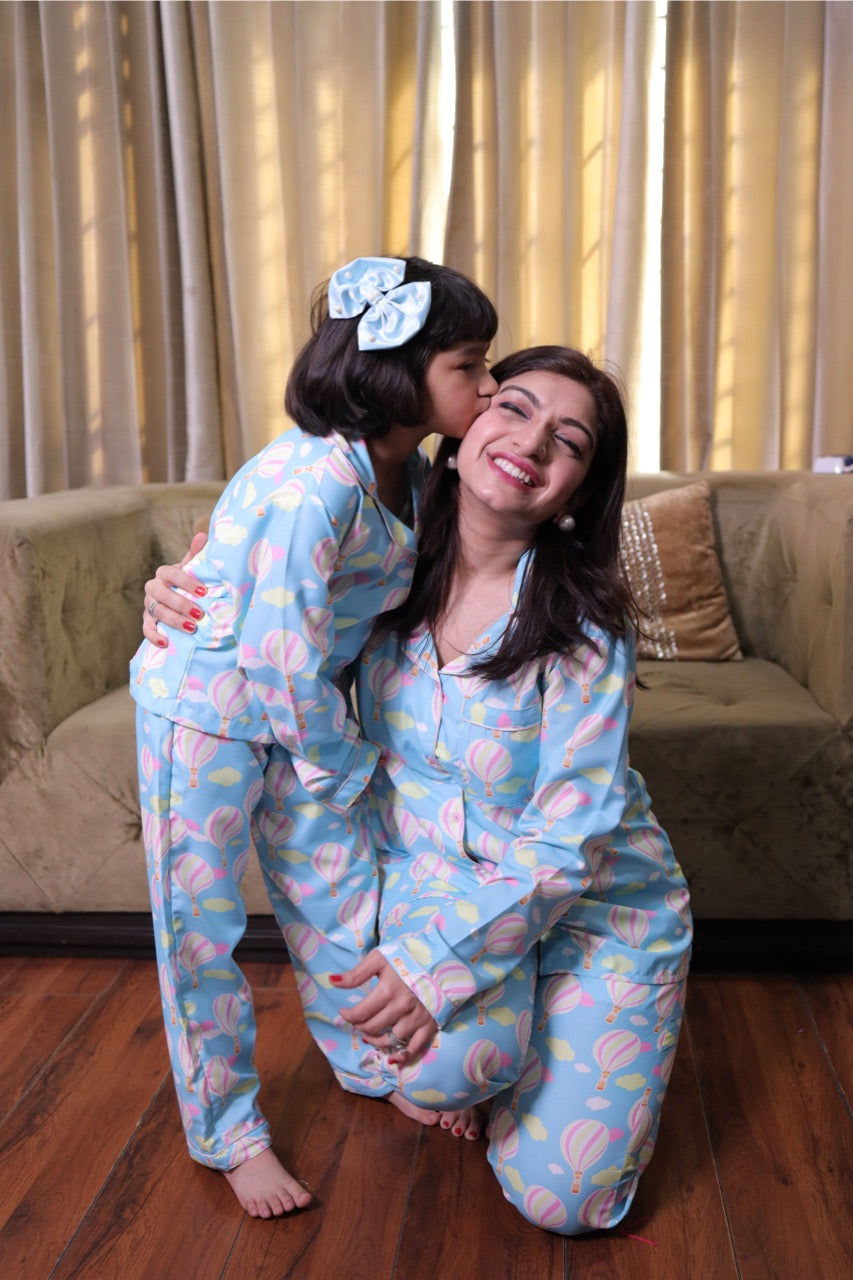 Hot Air Balloon Cotton Rayon Mom & Kids Twinning Pj Set
