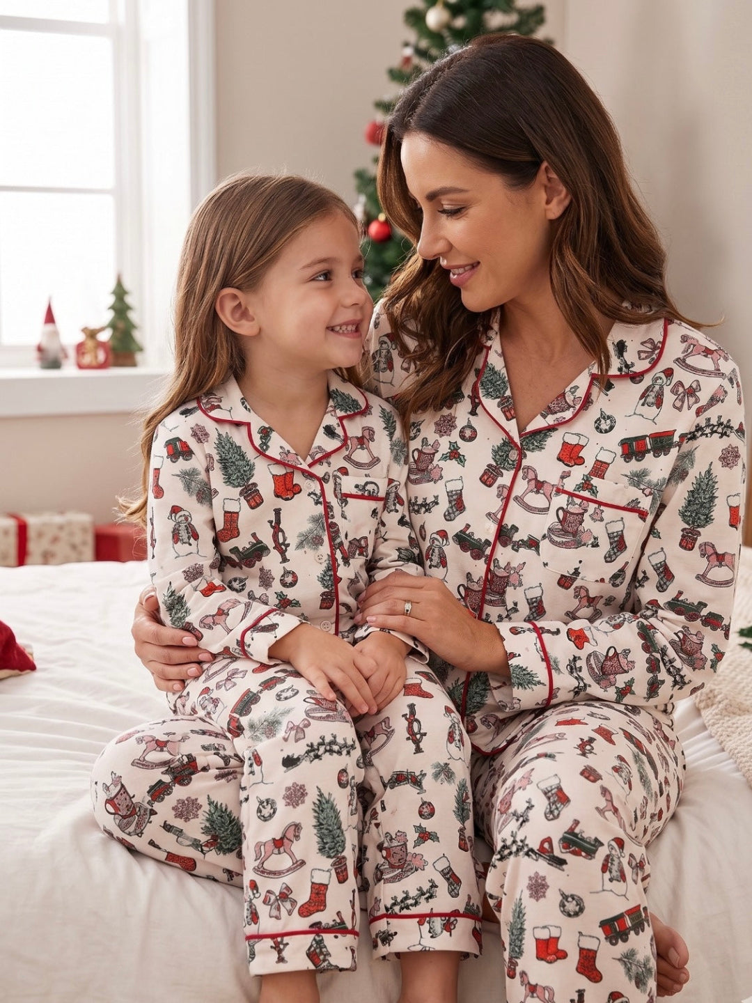 Seasons Greetings Pure Cotton Mom &amp; Kids Twinning Pj Set